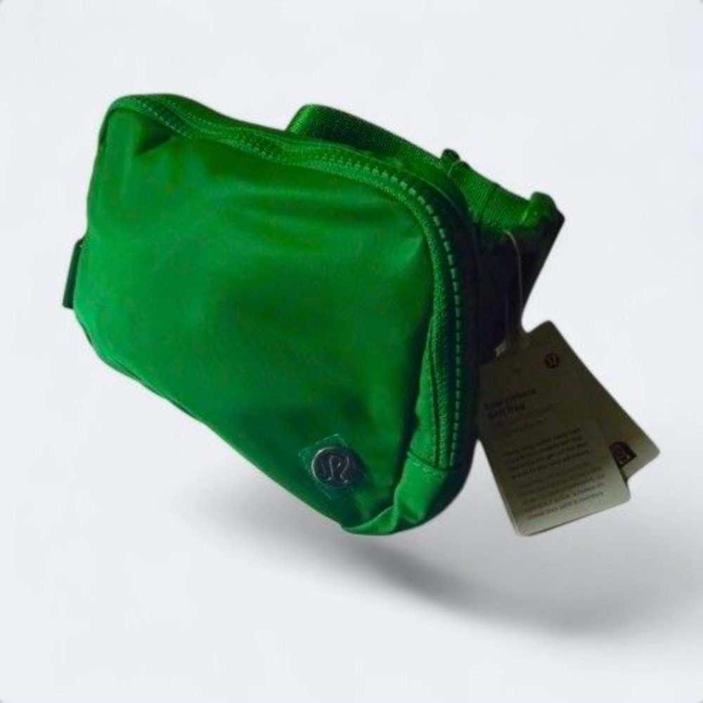 Everywhere Belt Bag (Lulu) - Racer Green